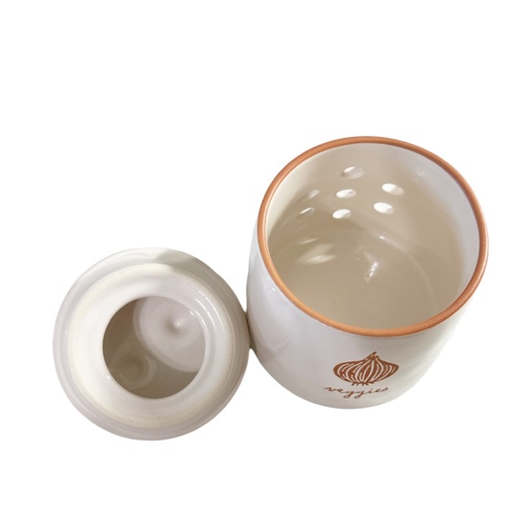 NEW Rae Dunn VEGGIES Cellar 2024 Release 🧄 - Picture 6 of 7